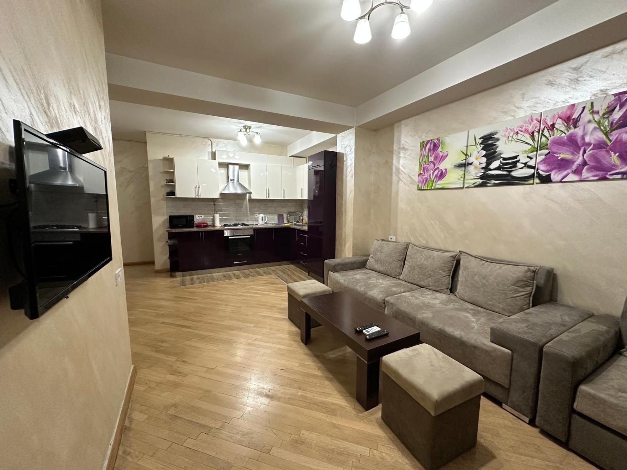 Comfortable Apartment In Center Jerevan Eksteriør billede