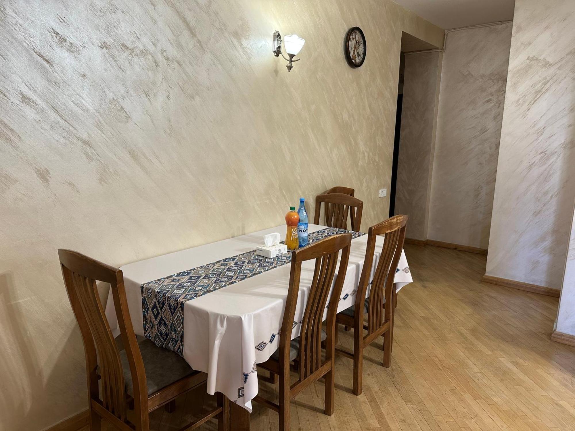 Comfortable Apartment In Center Jerevan Eksteriør billede